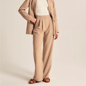 A&F Sloane Tailored Pant